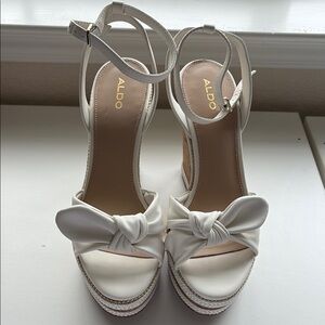 Aldo Women's White Bow Sandals